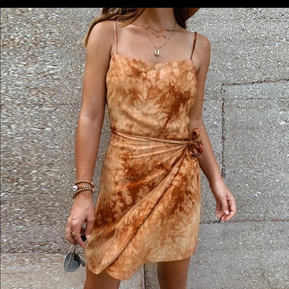 E&M Tie Dye Adjustable Spaghetti Strap A-Line Wrap Dress Size Large